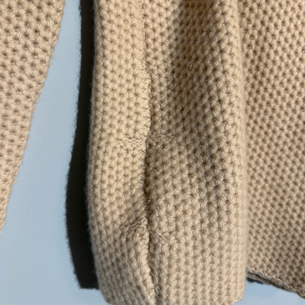 Saks Fifth Avenue Cashmere Tan Vintage Cowl Neck Sweater Size Small - Picture 5 of 7